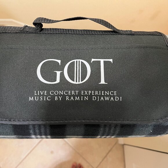 *NEW* Game of Thrones Live Concert Experience Backpack, Blanket, Poster, Lanyard - Picture 6 of 7